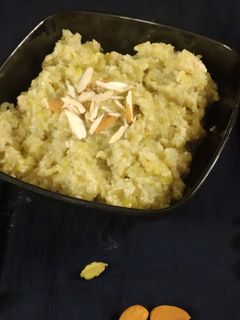 ઈન્સ્ટન્ટ દુધીનો હલવો (Instant Dudhi Halwa Recipe In Gujarati) રેસીપી મુખ્ય ફોટો