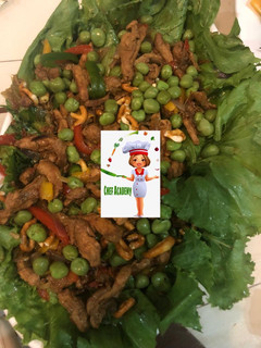 A picture of Chef Academy salad.