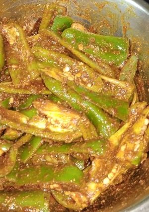 इंस्टेंट राई की मिर्च (Instant rai ki mirch recipe in Hindi) रेसिपी मुख्य फोटो