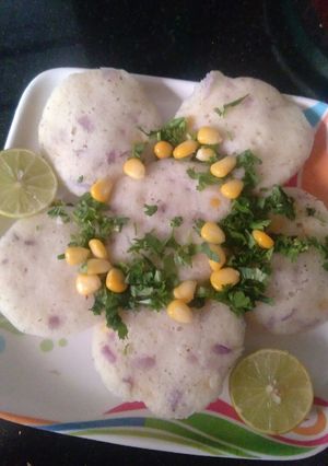 A picture of Idli...