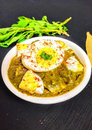 लिपटमा अंडा डिल की ग्रेवी में रेसिपी मुख्य फोटो