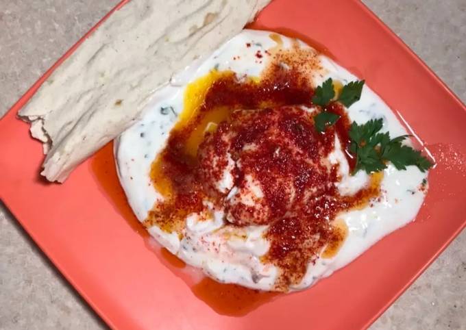 Chilbeesh (Çılbır🇹🇷) Turkish poached eggs