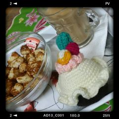 A picture of Crunchy caramel bread popcorn with dudh patti.