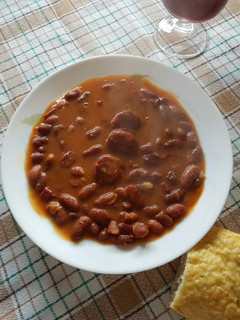Una foto de Potaje de alubias rojas