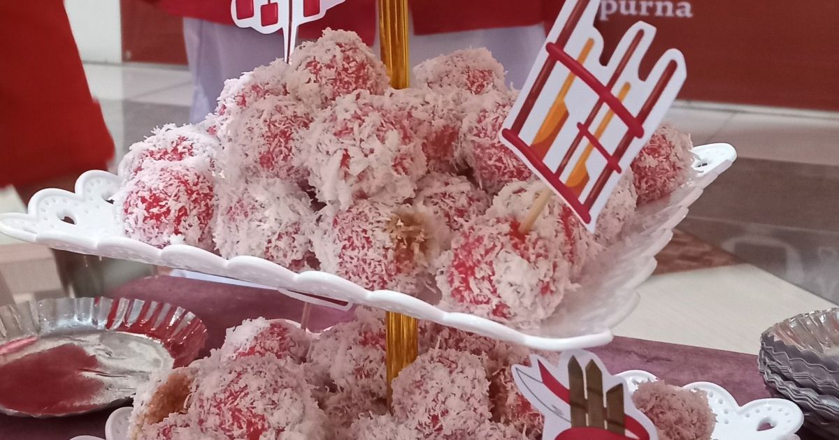 Kue Klepon Merah Putih
