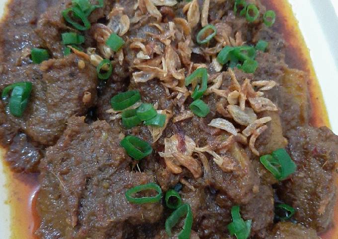 Resep Kalio Daging Oleh Elvi Sofiyani Cookpad