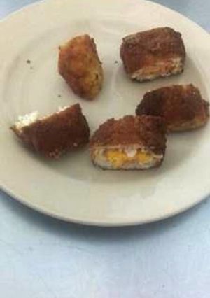 Una foto de Rollito de pollo jamón y queso