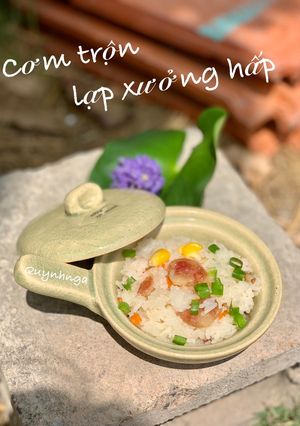 Hình của món Cơm trộn lạp xưởng hấp.
