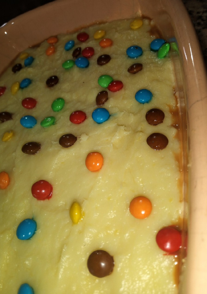 Una foto de Postre de vainillas, dulce de leche y crema pastelera!