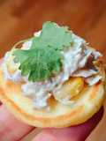 Blinis Topping Cá Ngừ Mayonaise Bắp Ngọt