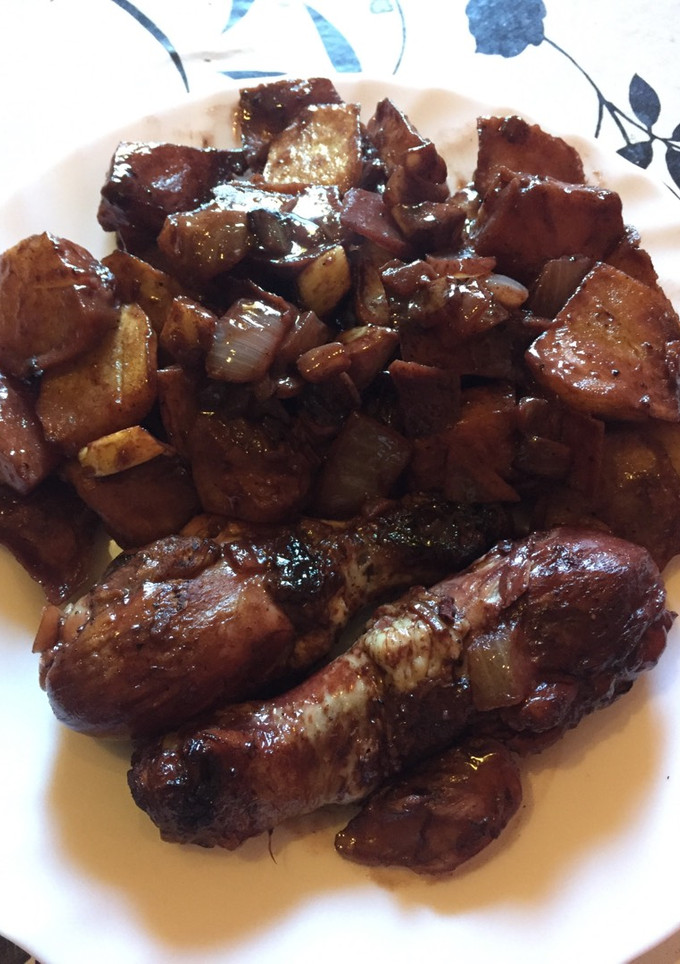 Una foto de Pollo al vino tinto