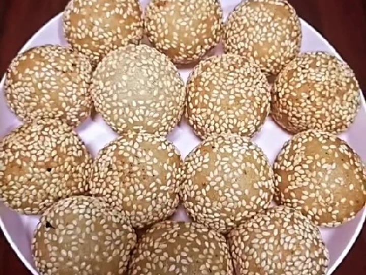 Langkah Mudah untuk Membikin Resep Kue Onde onde yang Uenak Anti Ribet, Mantap Sekali