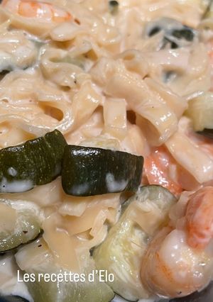 Une photo de One pot pasta crevettes et courgette au cookeo