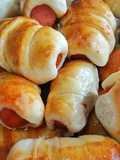 Folhado de salsicha