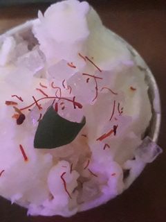 मक्खन मिश्री (makhan mishri recipe in Hindi) रेसिपी मुख्य फोटो