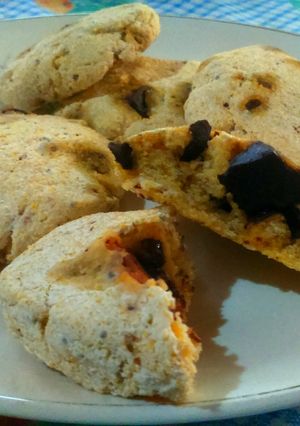 Una foto de Galletitas con chips de chocolate saludables (vegan-oil free)!