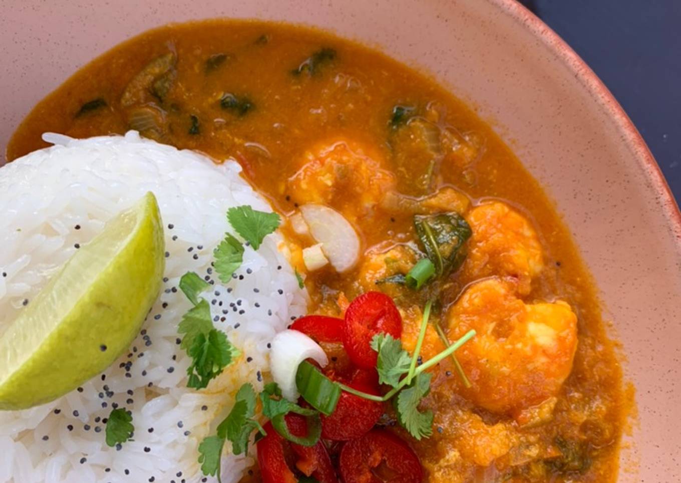 Thai curry with red shrimp and sticky rice