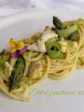 Spaghetti con crema di asparagi e branzino