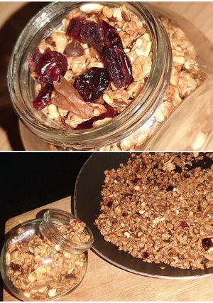 A picture of Granola.