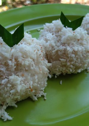 Foto resep Ketan Kukus Magicom tabur Kelapa
