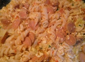 Foto resep Seblak Makaroni Fusilli Pedas untuk Takjil (🇮🇩) #recookmodif
