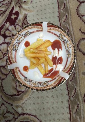 عکسی از دستور سیب زمینی برشته 🥔🥔🍟🍟