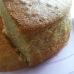 A picture of Simple lemon cake.