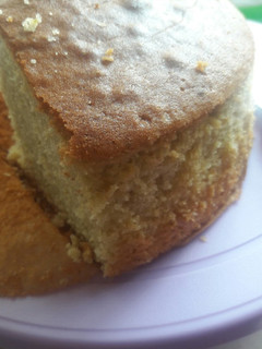 A picture of Simple lemon cake.