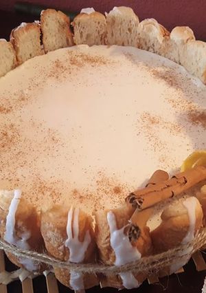Una foto de Charlota de mousse de horchata