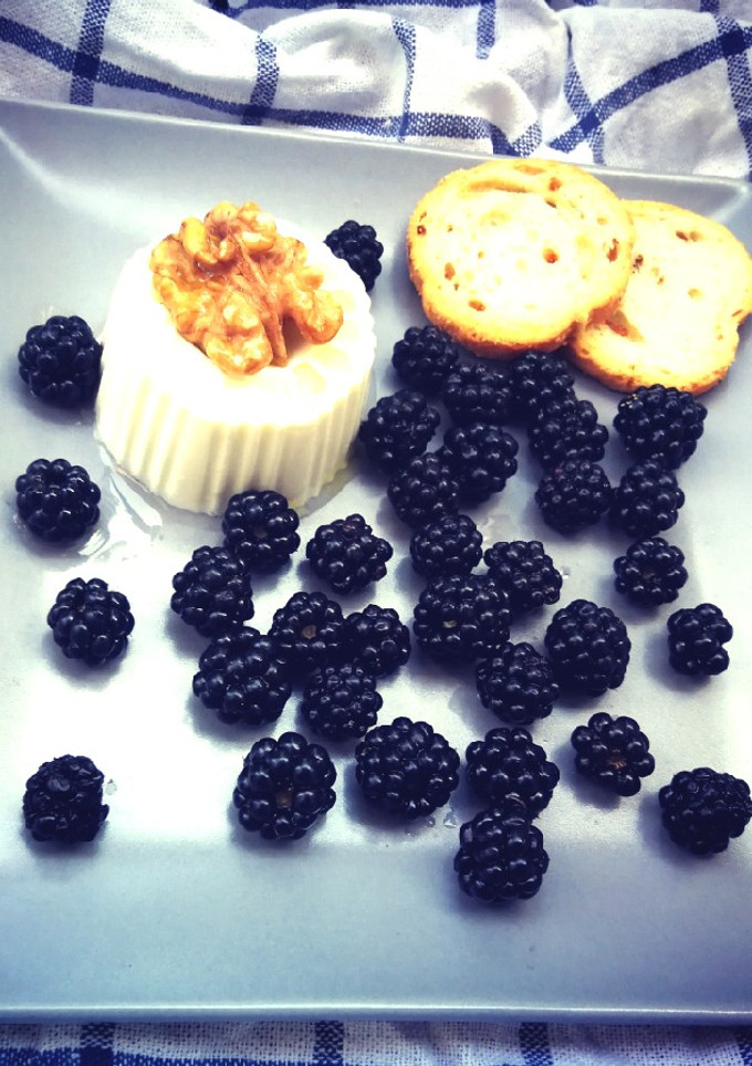 Una foto de Desayuno, almuerzo o merienda con queso sin lactosa