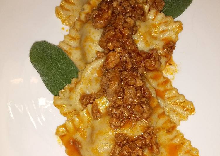 Recetta di Perfect Tortelli di patate alla casentinese