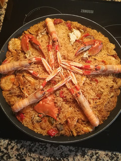 Una foto de Arroz con cangrejo azul