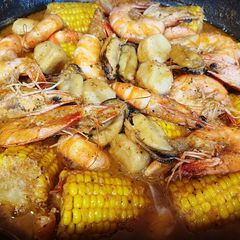 A picture of The Whole Shabang Shrimp (Boiling Crab Style).