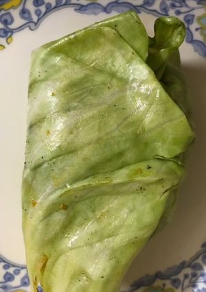 A picture of Cabbage parcels.