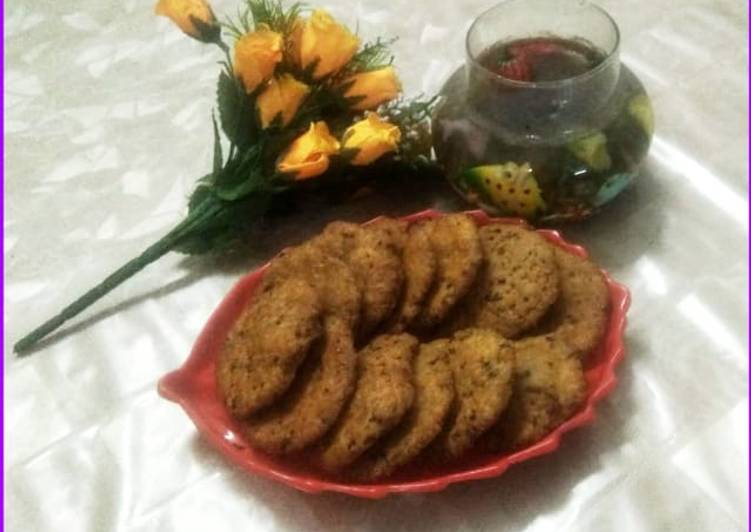 Achari mathri