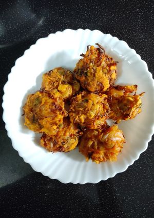 A picture of Onion bhadaa.