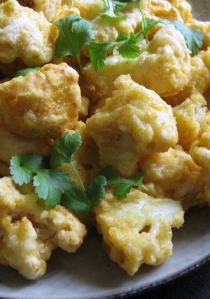 A picture of Curry Flavoured Cauliflower Tempura.
