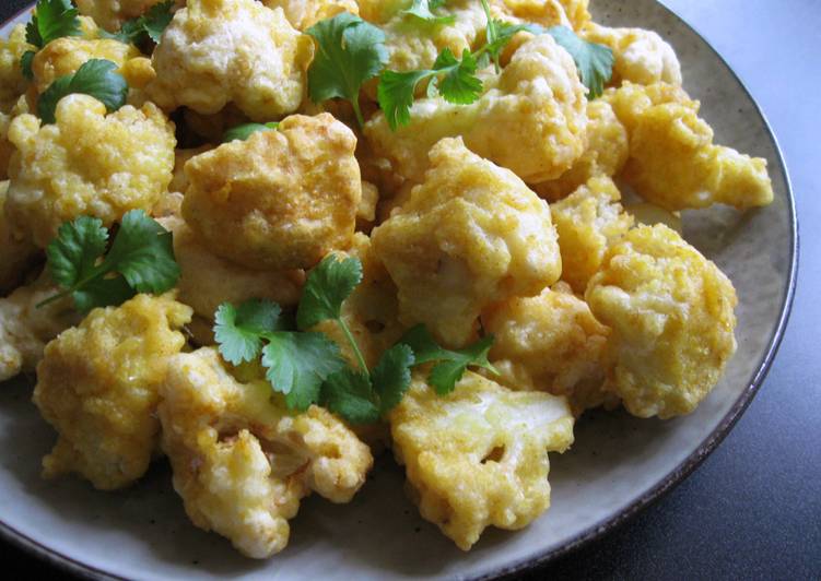 Simple Way to Make Homemade Curry Flavoured Cauliflower Tempura