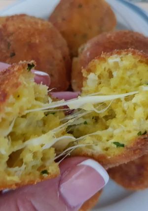 Foto di Polpette di pane raffermo e formaggi vari