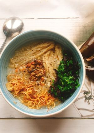 Hình của món Cháo vẹm xanh.