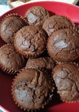 Φωτογραφία της συνταγής Σοκολατένια muffins με κολοκυθάκι και κουβερτούρα χωρίς ζάχαρη
