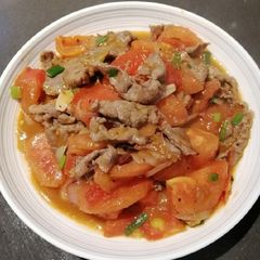 A picture of Tomatoes with Beef.