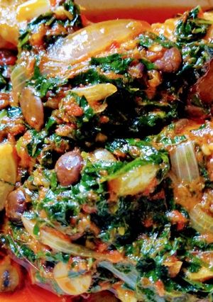 A picture of Efo riro(ugwu).