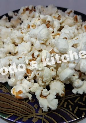 A picture of Salted Popcorn.