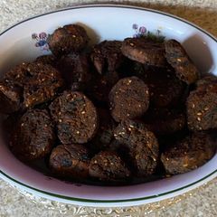 A picture of Fried spinach patra.