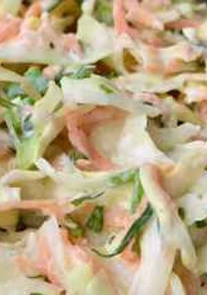 Фото Очень вкусный рецепт салата из свежей капусты.
