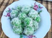 Gambar klepon ketan putih