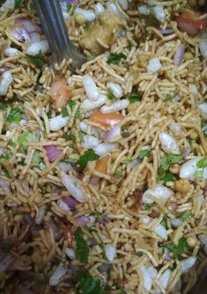 A picture of Bhelpuri.