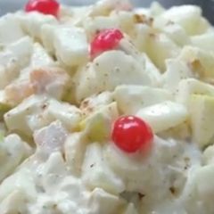 A picture of Creamy Fruit chaat.