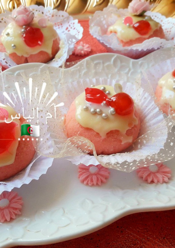 صورة لوصفة غريبية الفراولة (الفراز)الجزائرية🇩🇿